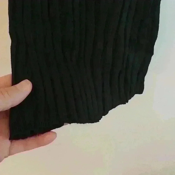 Wet seal woman's sleeveless ribbed black tunic - Picture 4 of 7